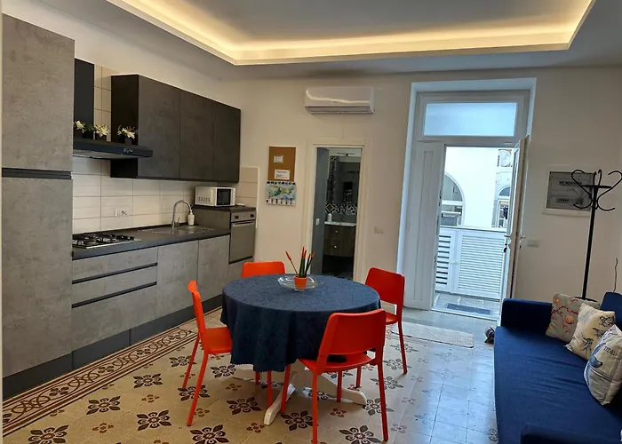 Un Passo Dal Porto Di Casa Leva Tatil Evi